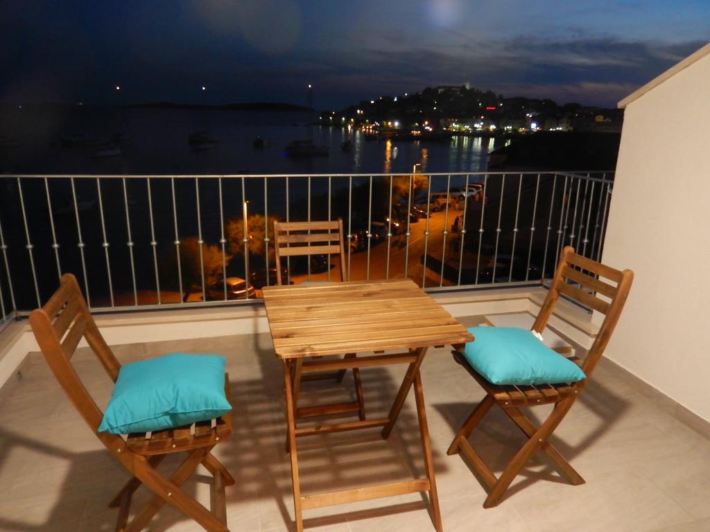 Villa Sisa Примоштен Номер фото